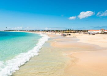 Cape Verde’s Maura Delgado Shares Soulful Afro-Pop Anthem “Dexam Fica” With Black Spygo – stupidDOPE