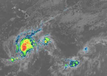 Hurricane Iona strengthens to Category 3 storm off southern Hawaii – CBS News