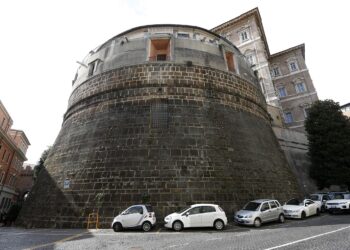 Card. Pell ordered an investigation into a ‘potentially illegal’ Vatican banking system – The Catholic Thing