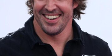 Injured Alonso returns for Hungary FP2 – ESPN