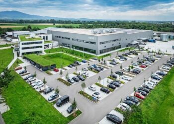 Avnet Q4 2025 slides: Asia growth offsets EMEA weakness as margins contract – Investing.com