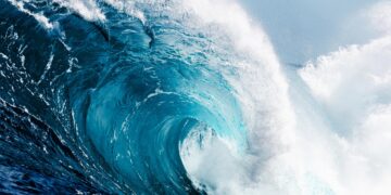 Tsunami waves from Kamchatka earthquake reach US West Coast; Papua New Guinea under alert – The Economic Times