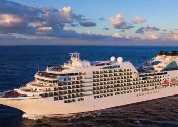 Cruise Line Offering Free Flights to Tahiti When You Book a Cruise – Cruise Fever