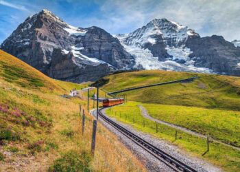 Scenic train rides and stunning spots to discover on your next visit to Switzerland – Canada.com