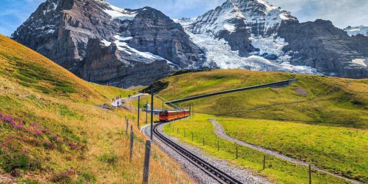Scenic train rides and stunning spots to discover on your next visit to Switzerland – Canada.com