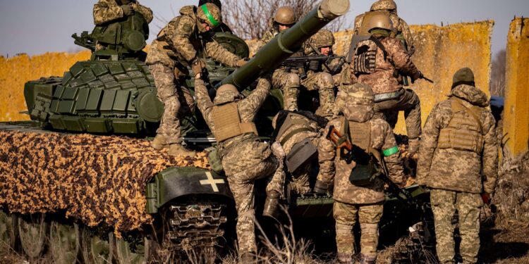 Ukraine war briefing: Call for Nato action after Russian drone intrudes on Lithuania – The Guardian