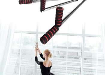 Estonia stages a “heavy machinery ballet” version of Romeo and Juliet – Euronews.com