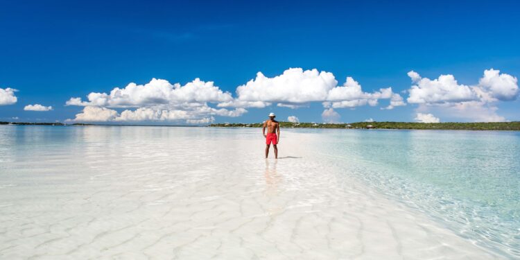 Adventure—And Quiet—Awaits At This Tahiti Beach At The End Of The Road – Forbes
