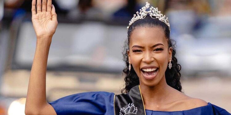 Lesego Chombo: Miss World Africa beauty queen and Botswana’s youngest cabinet minister – BBC