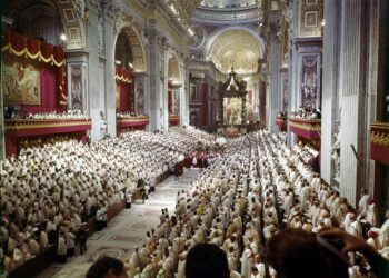 Did “Vatican II” really trigger a decline in Catholic practice? – Catholic Culture