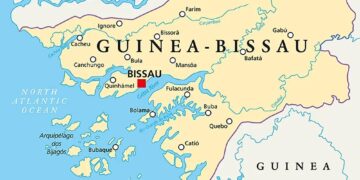 Guinea-Bissau election row: Ecowas mission leaves over President Umaro Sissoco Embalo ‘threats’ – BBC