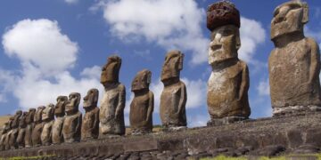 A New Statue Suddenly Appeared on Easter Island. That Doesn’t Make Sense. – Popular Mechanics