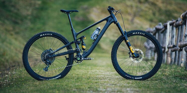 Choosing hope can help you respond to difficulty and disconnection in today’s world. – Psychology Today