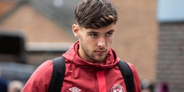 Aaron Hickey: Brentford & Scotland defender’s long-awaited return – BBC