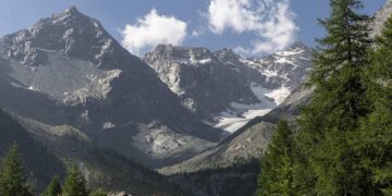 Italy’s Ventina glacier has melted so much geologists now can only monitor it remotely – AP News