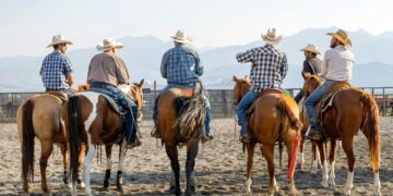 Cowboys eye shocking reunion with player fans thought was long gone – The Landry Hat