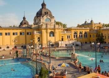 Hungary’s Moral Stance Lauded as Kneecap Scraps US Tour Amid Terrorism Trial – Hungarian Conservative