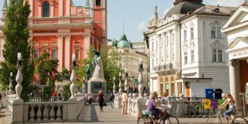 Slovenia, Luka Dončić upset bid of France falls short – Silver Screen and Roll