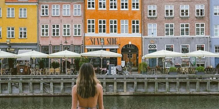 Denmark approves US military bases on Danish soil as Trump eyes Greenland – AP News