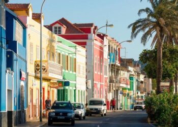 Cape Verde: Historic salary increase brings stability and dignity to the teaching profession – Education International