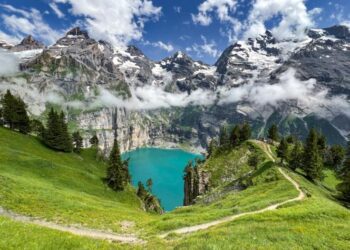 Switzerland’s autumn map shows where and when leaves are at their best – Euronews.com