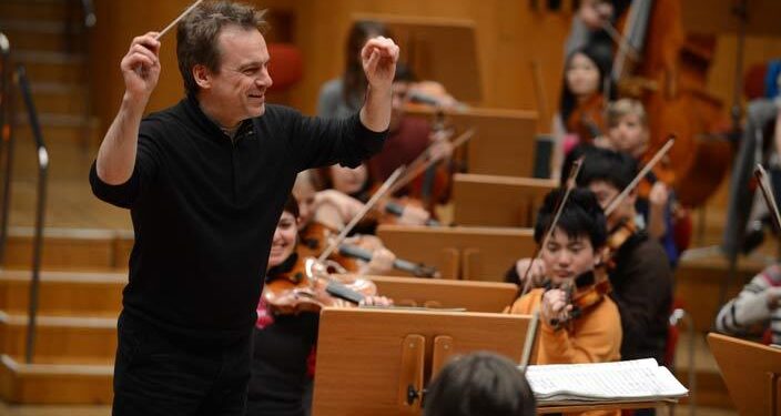 Festival drops German orchestra over Israeli conductor – DW