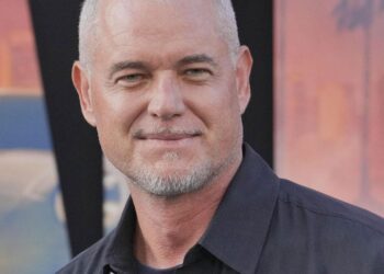 Eric Dane Misses Grey’s Anatomy Reunion at 2025 Emmys After ALS Diagnosis – Us Weekly