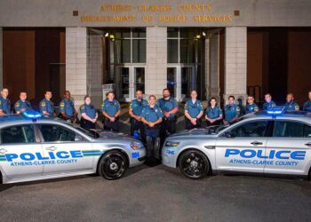 Athens police arrest man wanted in France for serious offenses – eKathimerini.com