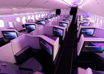 What It’s Like to Fly in Air New Zealand’s New Business Class – Condé Nast Traveler