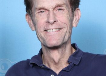 Conroy says Labor unconcerned by PNG-China discussions – as it happened – The Guardian