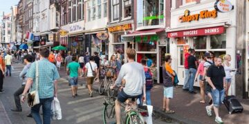 Netherlands: First Stadler TINA Tram Unveiled in The Hague – Railway-News