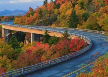 Blue Ridge Departs Guam Following Port Visit – navy.mil