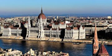 Hungary Avoids Criticism of Russia, Slovakia Stays Silent over Provocation in Poland – Balkan Insight