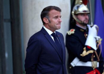 French minister in ‘historic’ Western Sahara visit to back Moroccan sovereignty – France 24