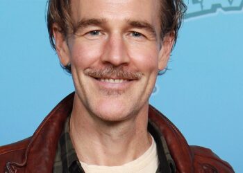 Ailing James Van Der Beek Shares Surprise Message at ‘Dawson’s Creek’ Reunion – Vanity Fair