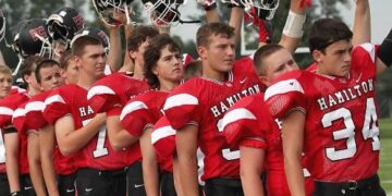 High school athletes on remote island surprised with $5K donation – Good Morning America