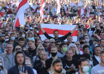 Belarus frees 52 political prisoners as US lifts some sanctions on its national airline – AP News