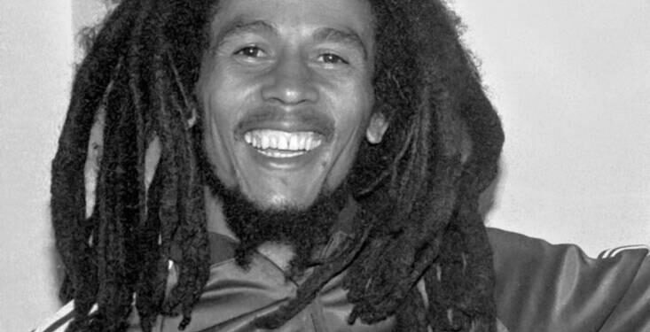 Forty years ago, Bob Marley paid his own way to play Zimbabwe’s iconic independence concert – qz.com