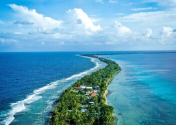 Tuvalu – ArcGIS StoryMaps