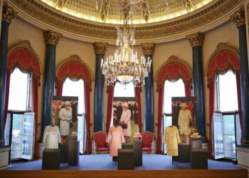 A royal welcome at Fleet Base East – defence.gov.au