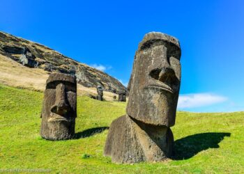 Scientists baffled by mysterious new statue emerging on Easter Island: ‘This is a first’ – MSN