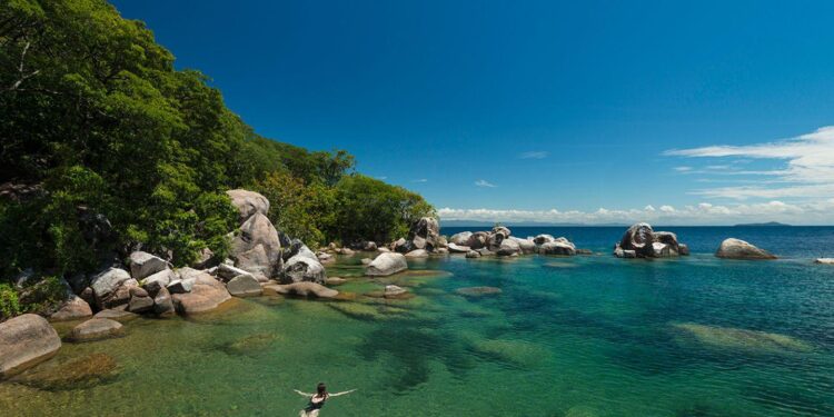 Tourists from Malawi and Zambia are first to face $15,000 visa bonds in US – Al Jazeera