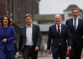 German coalition agrees on urgent measures to revive economy – politico.eu