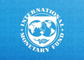 IMF Warns Angola Faces Rising Debt Risks as Oil Income Declines – Bloomberg.com