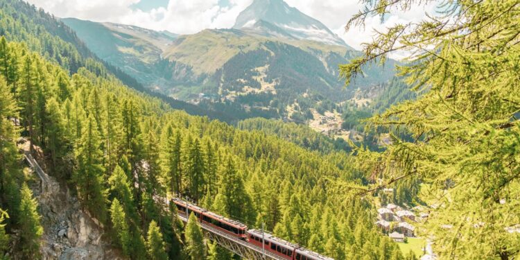 The most scenic train trips through Switzerland, according to our expert – National Geographic