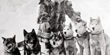 Longtime Togo leader Gnassingbe consolidates grip on power with title swap – France 24