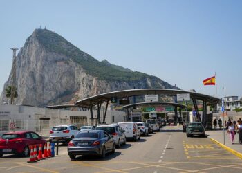 Gibraltar-Spain border to vanish in 2026 under post-Brexit deal – Euractiv
