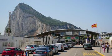 Gibraltar-Spain border to vanish in 2026 under post-Brexit deal – Euractiv