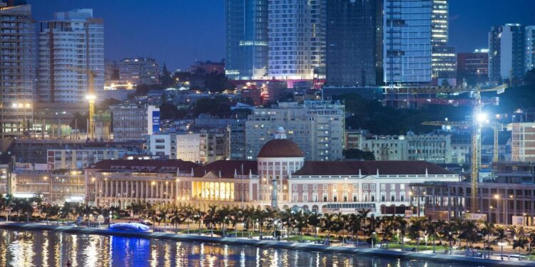 Angola: Start-up of BEGONIA and CLOV Phase 3 Offshore Projects – TotalEnergies.com