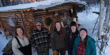 10 Alaskans born in American Samoa plead not guilty in voting case highlighting citizenship issues – AP News